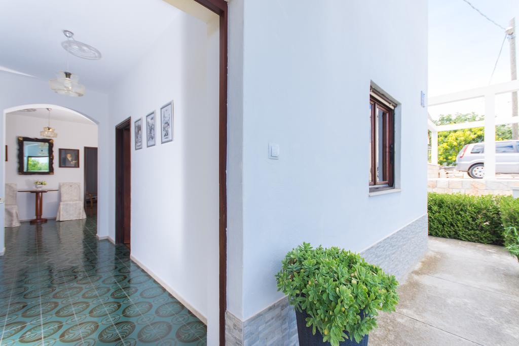 Apartment Lorenzo Трогир Екстериор снимка